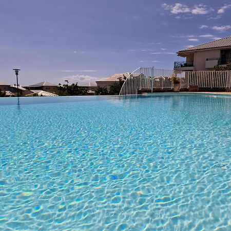 Appartement Villa Sur Le Toit, Vue Mer Saint-Gilles Les Bains Extérieur photo